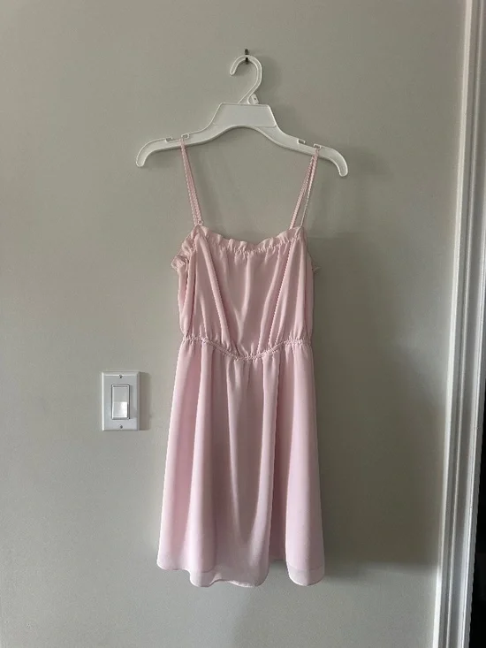 Aritzia baby pink dress. Size XS - Picture 1 of 2